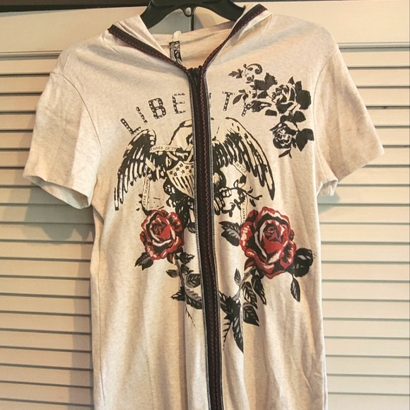 Vanilla Sugar | Tops | Cute Zip Up Short Sleeve Hoodie | Poshmark